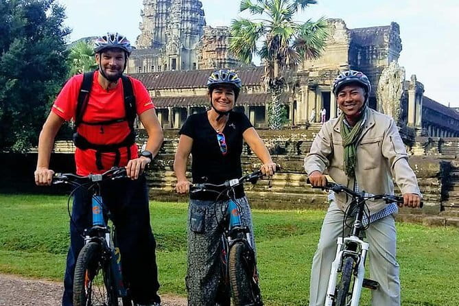 1-Day Angkor Wat Cycling Tour: Scenic Bike Adventure in Siem Reap - Key highlights you will feel right away