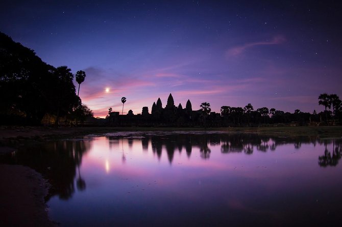 1-Day Angkor Wat Sunrise & All Interesting Temples Private Tour - Hotel pickup plus a real breakfast reset