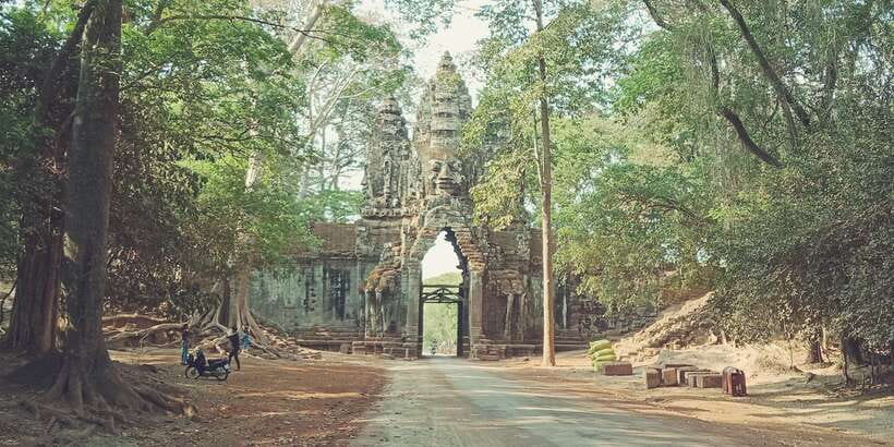 1-Day private Angkor Temple Tour from Siem Reap - Terrace of the Elephants and the Leper King, where the carvings tell daily power