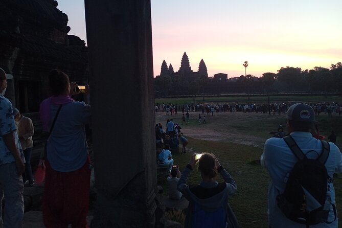 1-Day private Angkor Temple Tour with Sun Rise by Tuk Tuk from Siem Reap - Angkor Thom circuit: South Gate, Bayon, Baphuon, terraces