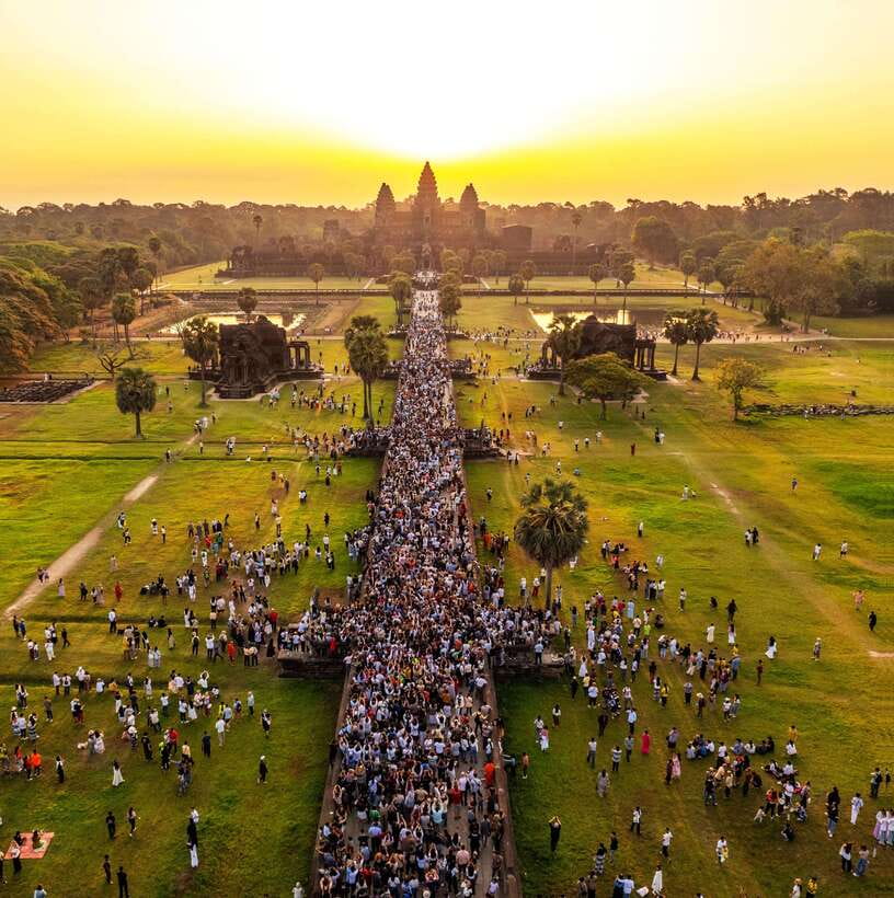 2-Day: Angkor Temple Treasures and Unique Floating Lifestyle - Should You Book This Angkor Temple Treasures and Floating Lifestyle Tour?