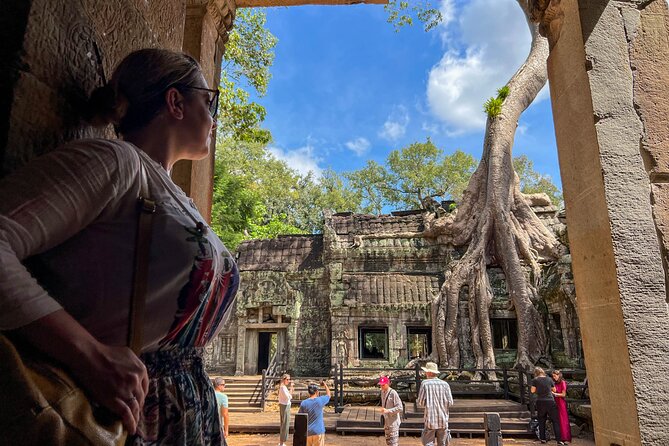 2-Day Angkor Wat and Banteay Srei with Countryside Exploration - Lunch at Angkor Archaeological Park and then the Banteay Srei leap