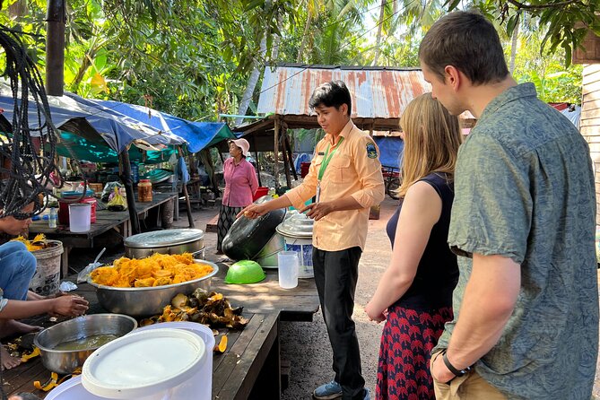 2-Day Angkor Wat and Banteay Srei with Countryside Exploration - Cambodia Landmine Museum: short stop, heavy context
