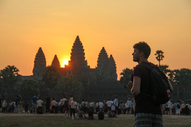 2-Day Explore Angkor Temple & Floating Village - What guides and comfort add up to, in plain terms