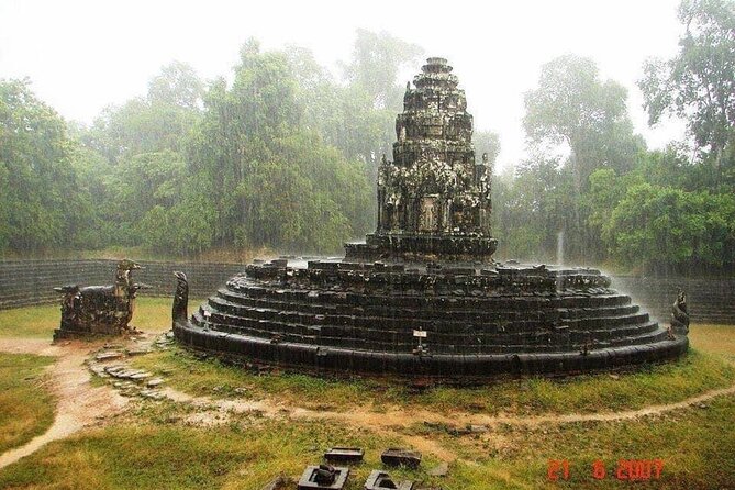 2days Explore Angkor wat Small Tour & Big Tour + Banteay Srei (Private tour) - Comfort and guidance, why it can feel easy