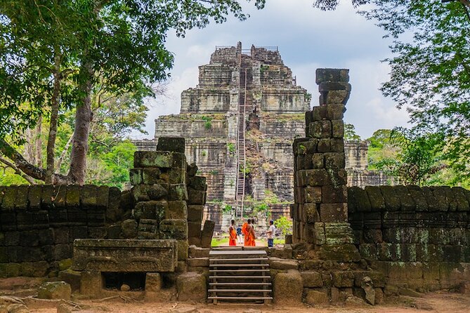 3-Day Adventure in Siem Reap: Discover the Heart Of Cambodia - Angkor Wat Sunrise: The Moment That Makes the Trip