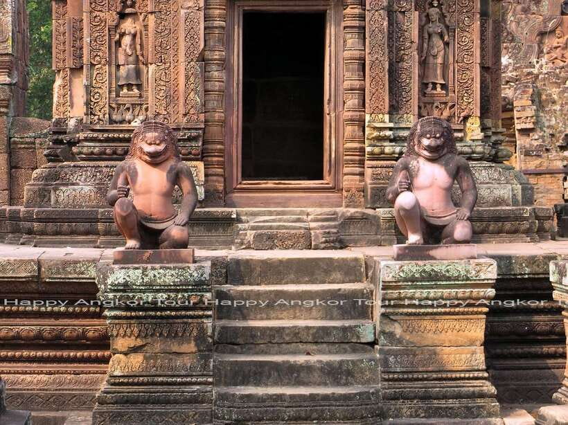 3-Day Angkor Wat & All Major Temples & Kulen Mount Waterfall - Day 1: Angkor Wat, Ta Prohm roots, and sunset at Phnom Bakheng