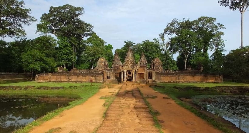 3-Day Angkor Wat & All Major Temples & Kulen Mount Waterfall - Day 3: Kulen Mountain National Park, sacred carvings, and a swim-ready waterfall