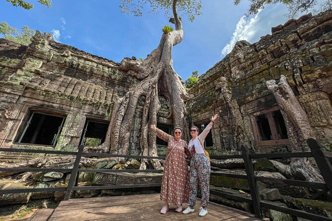 3 Day Angkor Wat Kulen Mountain Beng Mealea and Floating village - Day 2 Kulen National Park: viewpoints, a reclining Buddha, and riverbed 1000 Lingas
