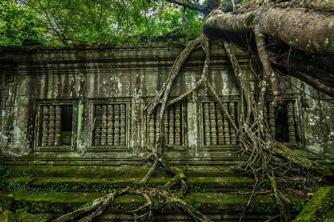 3-Day Angkor Wat with All Interesting Major Temples, Banteay Srei & Beng Mealea - Getting the most from early mornings and sunset climbs