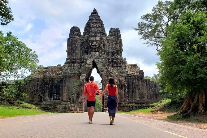 3-Day Taxi Tour: Small Tour, Big Tour & Outside Tour By English Speaking Driver - Day 1: Angkor Thom core sights plus Angkor Wat and a Phnom Bakheng sunset option