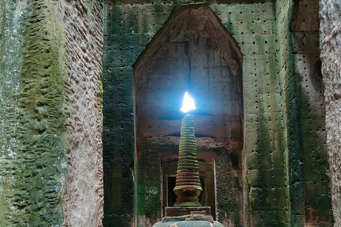 3 Days Private Angkor Tours & Floating Village From Dawn To Dusk - Ta Prohm and the “Tomb Raider” jungle effect
