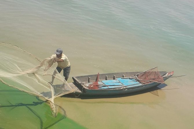 3-Hour Tour of Floating Village - Price and value: what $38 covers and what you still need