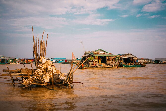 3-Hour Tour of Floating Village - Getting out of Siem Reap: road trip, rice paddies, and lotus photos