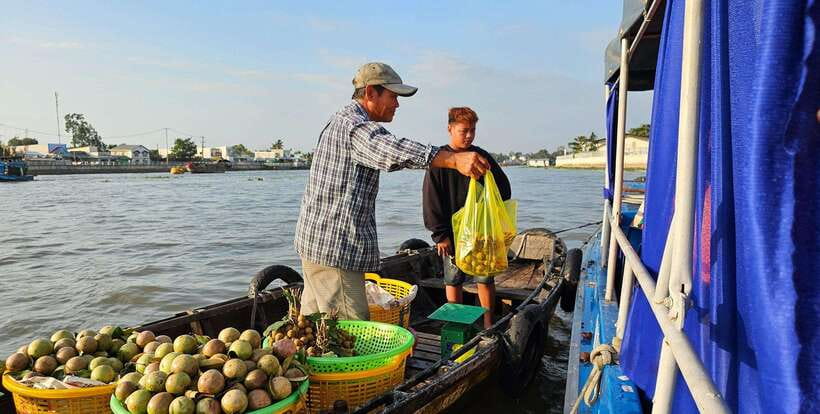 4 Day's Mekong Delta With Tra Su Forest Exit Phnom Penh - Day 2: Sunrise Cai Rang Floating Market and the Zen Stop in Can Tho