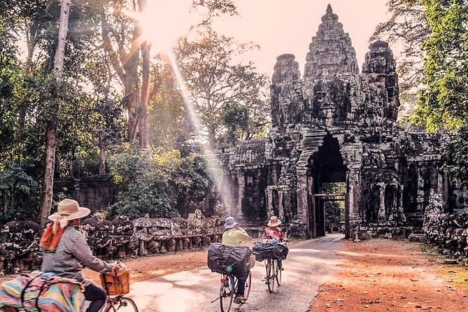 4-Day(Tour Angkor Temple Complex, Temple in the Jungle, Local people life Style) - Day 3: Ta Prohm, Angkor Thom South Gate, and Bayon face towers