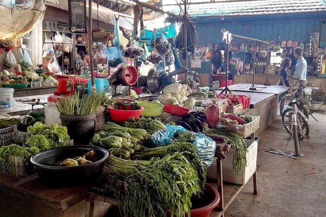 4-hours cooking with us in the Hinterlands of Phnom Penh - Escape Phnom Penh at 4:30 PM, in time for dinner