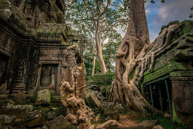 5-Day All Major Temples & Kulen Mount Waterfall & Koh Ker & Beng Mealea - Day 3: Koh Ker’s Old Capital Feel and Beng Mealea’s Indiana Jones Chaos