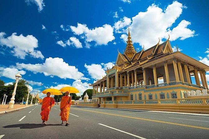 A Half Day Tour in Phnom Penh City - Silk Island on the Mekong, and why this stop feels like a reset