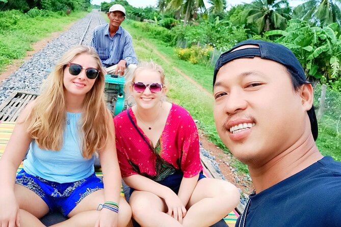 Afternoon Tour BambooTrain & Bat Cave - Afternoon timing: Bamboo Train now, sunset rice fields at 5:30 PM