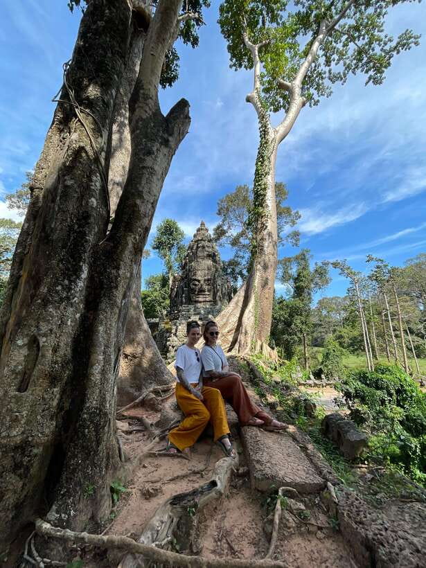 Angkor Highlights and Sunset Tour - Phnom Bakheng sunset: a fitting end to a temple marathon
