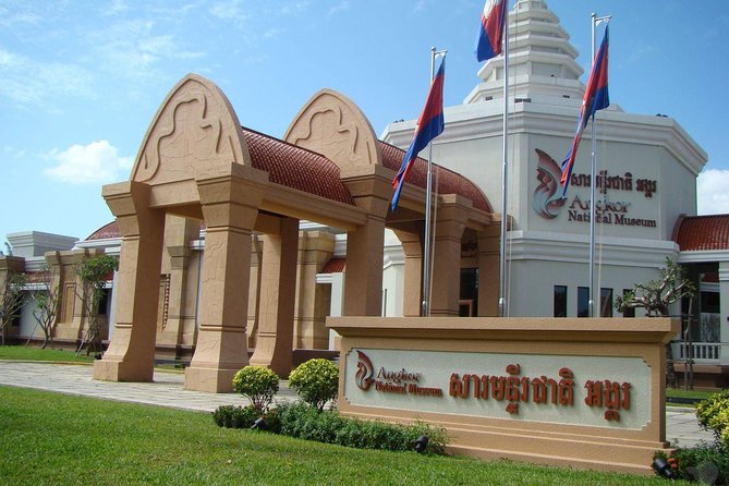 Angkor National Museum Admission - Comfort Extras You Can Use On Site: Café and Gift Shop