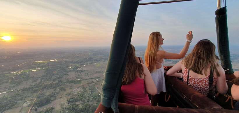 Angkor Stunning Hot Air Balloon - Why this ride feels “safe and gentle” for many people