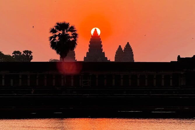 Angkor Sunrise Adventure Private Tour - Key Things You’ll Notice On This Angkor Sunrise Route