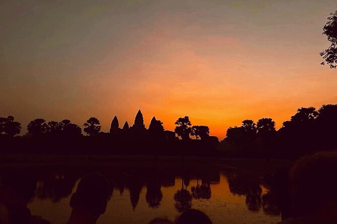 Angkor Sunrise tours with Benteay Srei and Bengmealea Landmine, - Stop 1: Angkor Wat at sunrise, reflections and timing