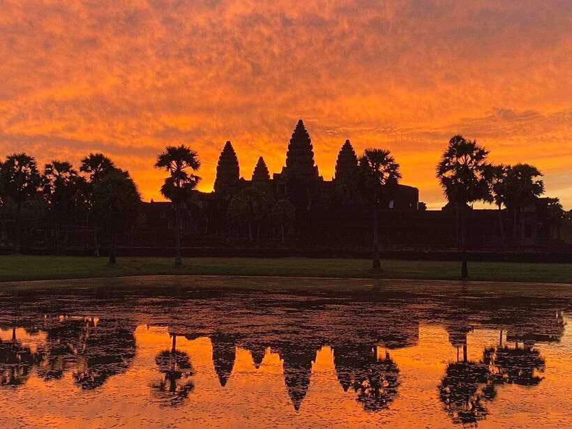 Angkor Wat 2-Day complex Sun rise & Sun set with Guided Tour - Break Time and How to Use Your Day 1 Finish