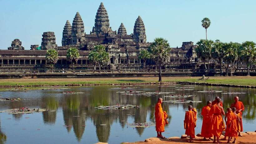Angkor Wat: 2-Day Sunrise and Floating Village Tour - Key things I think you will notice