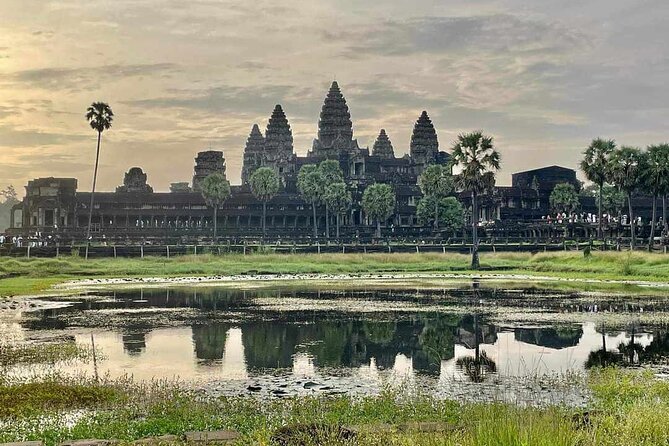 Angkor Wat, Angkor Thom Ancient Capital, Ta Promh Temple - Angkor Thom: South Gate, Bayon faces, and the royal set pieces