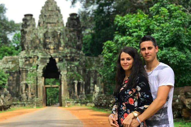 Angkor Wat & Banteay Srei 1-Day Tour - What You Get for the $130 Price, and What’s Extra