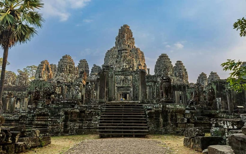 Angkor Wat: Full-Day Guided Sunset Tour - Price and logistics: the few things to plan for before you go