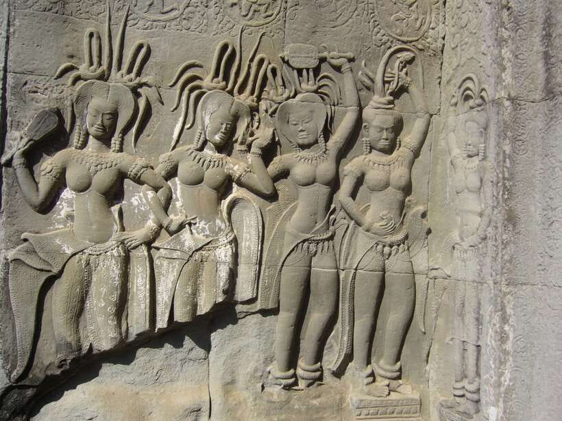 Angkor Wat Full-Day Private Tour with Sunrise - Why a 5:00 AM start makes Angkor Wat feel manageable
