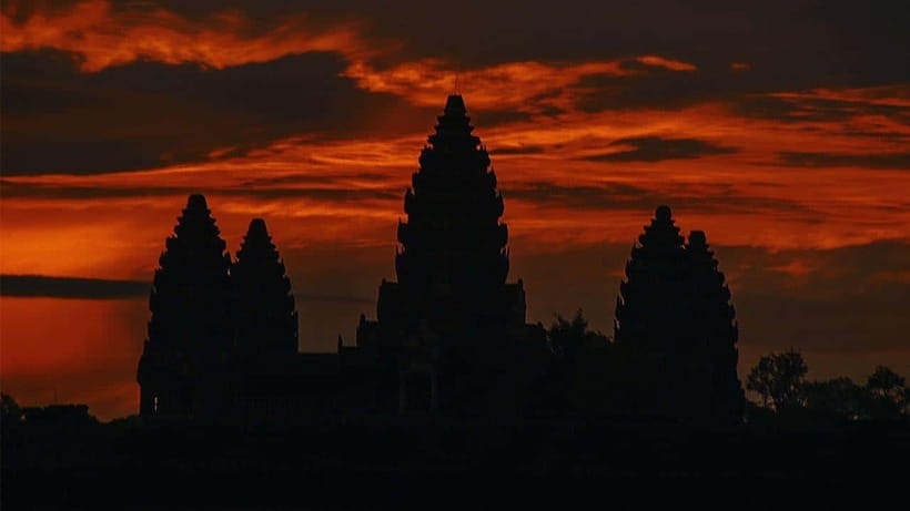 Angkor Wat Guided Sunrise Tour - Hotel Pickup, Transport, and the Rhythm of a 7-Hour Day