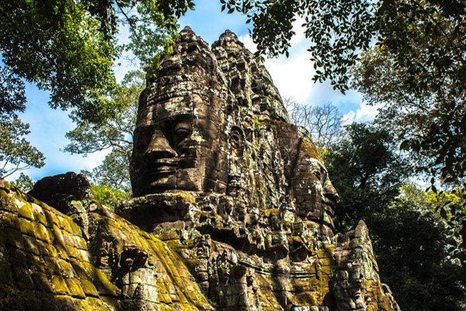 Angkor Wat highlight Tour From Sunrise -Small Group - The Guide Makes the Day: What You Can Expect from the Small Group