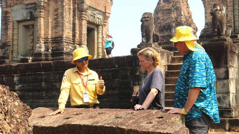 Angkor Wat: Highlights and Sunrise with Spanish Guide - Entering Angkor Wat from the eastern side before dawn