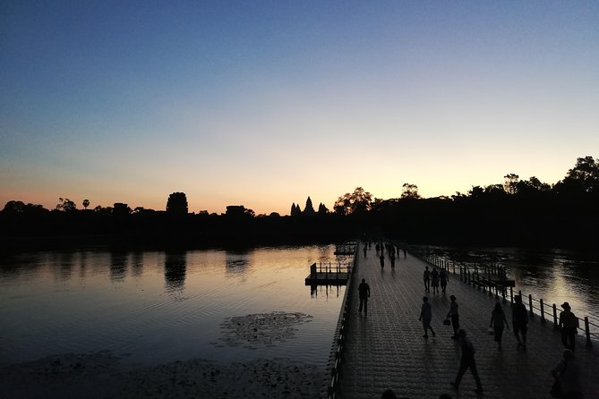 Angkor Wat Private Driver Tours to Angkor Wat Sunrise, Angkor Thom & Ta Prohm - Timing: why the 5:00 am start can make or break your day