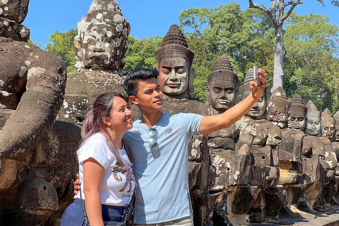 Angkor Wat Small Group Tour and Sunset with Lunch Included - Baphuon and the Terrace of the Elephants: less famous, easy to appreciate