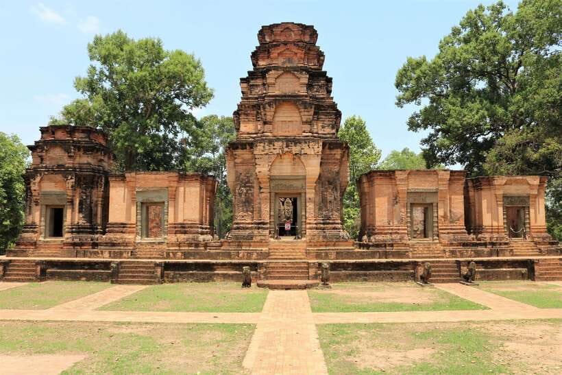 Angkor Wat: Sunrise 2.5 Days Temples & Tonle Sap-Small Group - Guides and drivers, the real reason the trip feels smooth