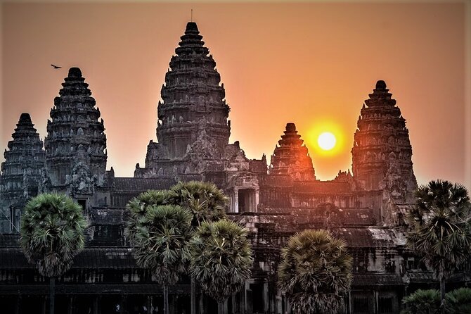 Angkor Wat Sunrise & All Highlight Angkor Temple Private Day Tour - Baphuon, Phimeanakas, and the royal palace zone details