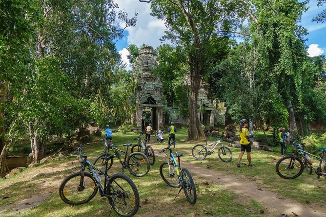Angkor Wat Sunrise & Ancient City Discovery - Why 5:00 am cycling is the smart way into Angkor Wat