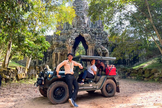 Angkor Wat Sunrise and Market Tour by Jeep - Angkor Thom: the city ruins that make the day feel complete