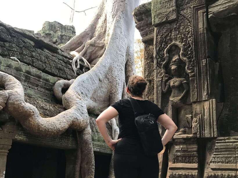 Angkor Wat Sunrise by Vintage Jeep – Private Tour - Getting to Angkor Wat before the day crowds move in