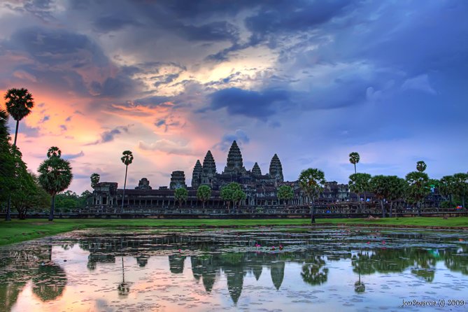 Angkor Wat Sunrise or Sunset Tour with Guide from Siem Reap - Key highlights: Angkor Wat early start with a tight temple route