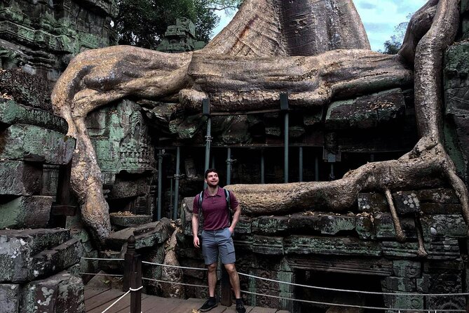 Angkor Wat Sunrise Private Tour via Tuk Tuk from Siem Reap - Angkor Wat at first light: timing, views, and how to make it count