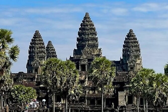 Angkor Wat Sunrise Small-Group 1-Day Tour from Siem Reap - Angkor Wat sunrise and what to do once you arrive
