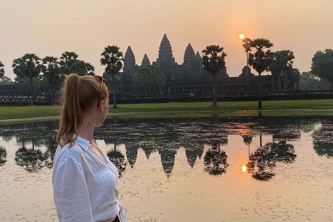 Angkor Wat Sunrise Tour & Archaeological Park Exploration - Timing and Getting a Good Viewing Spot by 5:30 AM