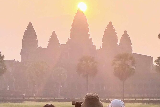 Angkor Wat Sunrise Tours to Bayon and Ta Prohm Temple - Key things to know before you go